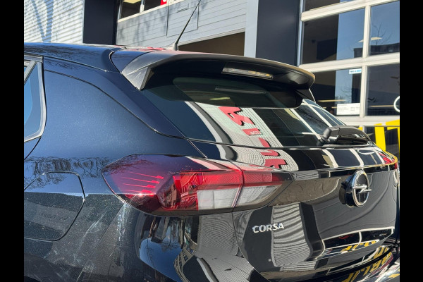 Opel Corsa 1.2 BLACK Edition - Navigatie / Apple CarPlay I Airco I PDC I Sport velgen I Dealer onderhouden