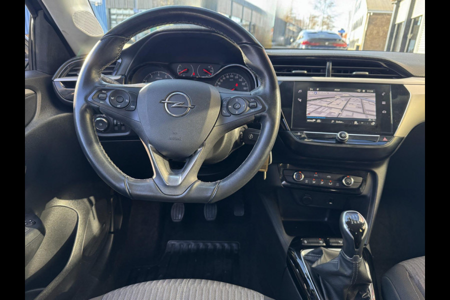 Opel Corsa 1.2 BLACK Edition - Navigatie / Apple CarPlay I Airco I PDC I Sport velgen I Dealer onderhouden