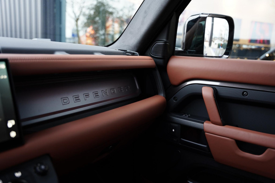 Land Rover Defender 110 P 635 Octa 4.4 Edition One