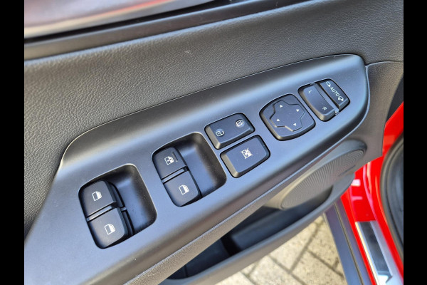 Hyundai Kona 1.6 GDI HEV Premium Sky