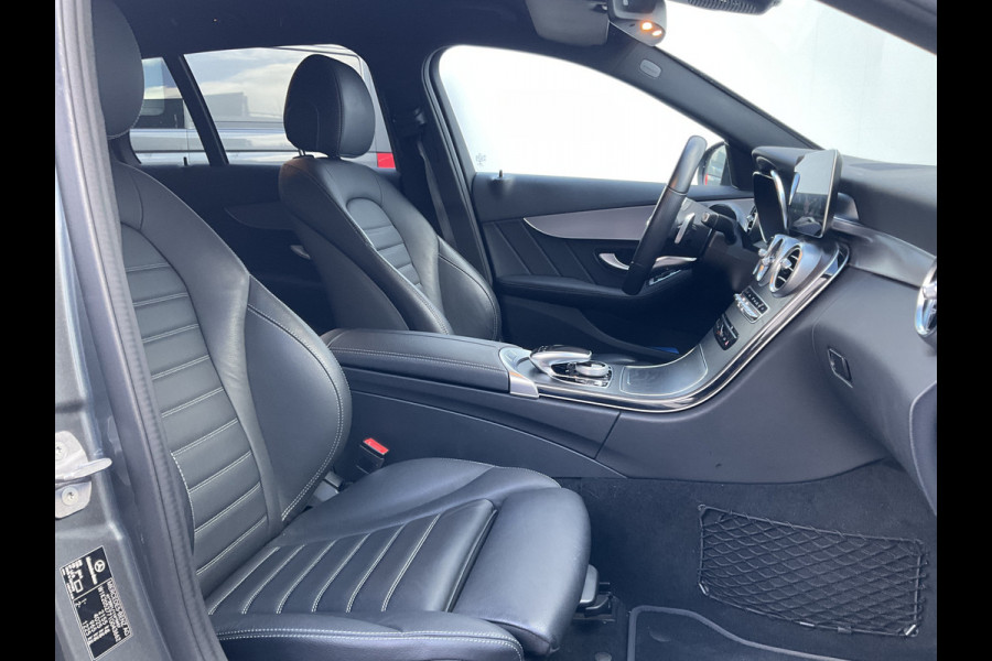 Mercedes-Benz C-Klasse 200 184pk Aut9 Solution + AMG 360°Cam Leder Carplay Business