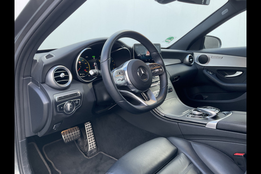 Mercedes-Benz C-Klasse 200 184pk Aut9 Solution + AMG 360°Cam Leder Carplay Business
