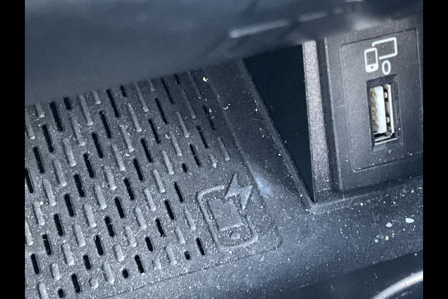 Mercedes-Benz C-Klasse 200 184pk Aut9 Solution + AMG 360°Cam Leder Carplay Business