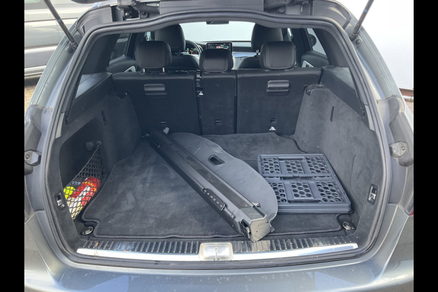 Mercedes-Benz C-Klasse 200 184pk Aut9 Solution + AMG 360°Cam Leder Carplay Business