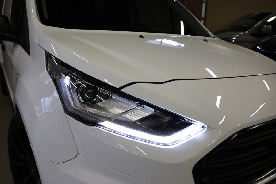 Ford Transit Connect 1.5 EcoBlue 120 PK L2 AUT | ACC | BLIS | Sortimo betimmering | Bi-Xenon | Stoelverwarming | Camera | Trekhaak | Elek. spiegels | 3-Zitter | Nieuwe APK | Dealer onderhouden