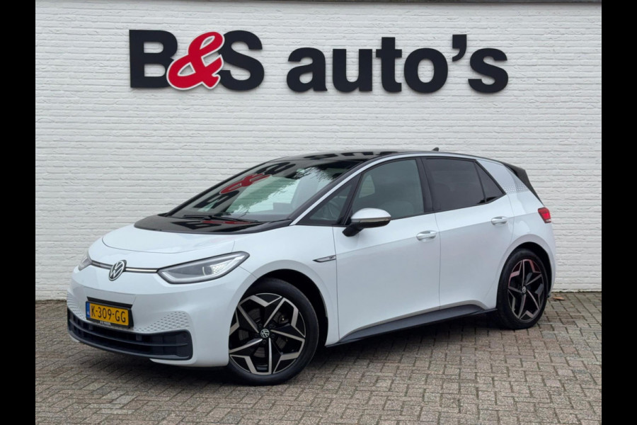 Volkswagen ID.3 First Plus 58 kWh SOH 86% Adaptive cruise Climate Stuur-/stoelverwarming Navi Apple / Android DAB