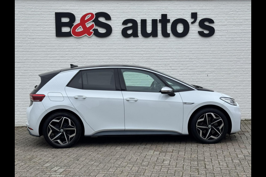 Volkswagen ID.3 First Plus 58 kWh SOH 86% Adaptive cruise Climate Stuur-/stoelverwarming Navi Apple / Android DAB