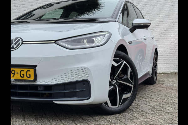 Volkswagen ID.3 First Plus 58 kWh SOH 86% Adaptive cruise Climate Stuur-/stoelverwarming Navi Apple / Android DAB