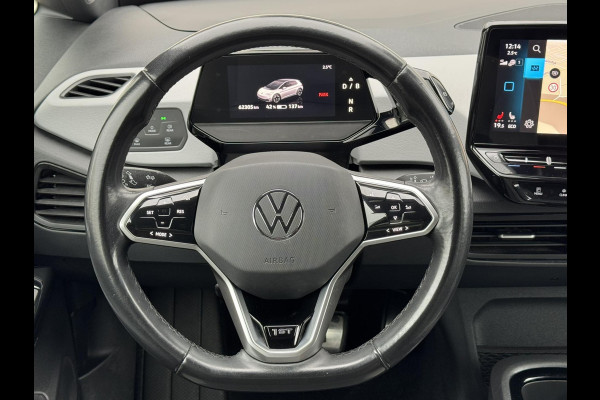 Volkswagen ID.3 First Plus 58 kWh SOH 86% Adaptive cruise Climate Stuur-/stoelverwarming Navi Apple / Android DAB