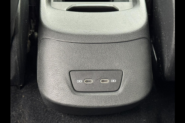 Volkswagen ID.3 First Plus 58 kWh SOH 86% Adaptive cruise Climate Stuur-/stoelverwarming Navi Apple / Android DAB