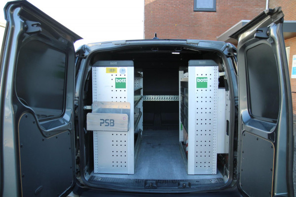 Volkswagen Caddy Cargo Maxi 2.0 TDI Comfort / Laadruimte inrichting / app connect / Multi stuur