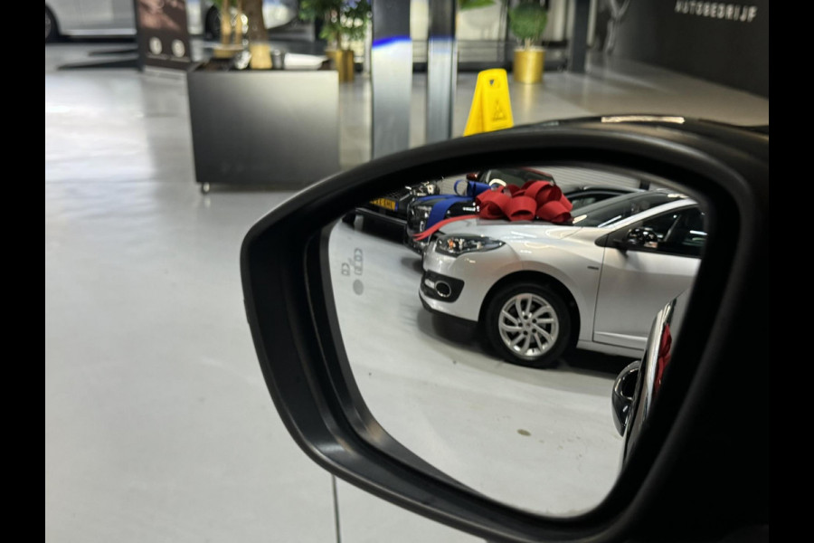 Peugeot 2008 1.2 PureTech GT 155PK Garantie Leder Camera Focal Elek Stoelen StoelVW Blindspot ACC Navi Clima Led Dab Rijklaar