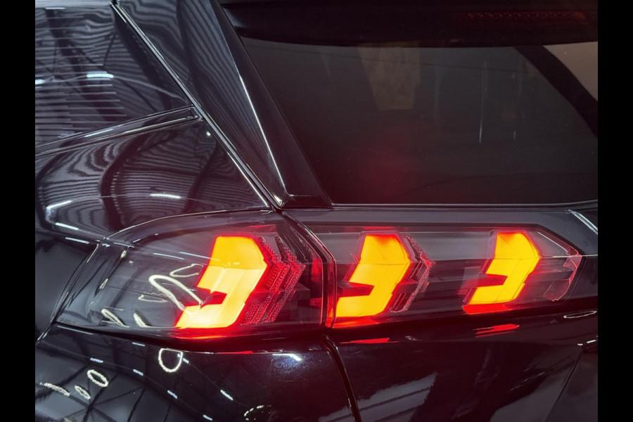 Peugeot 2008 1.2 PureTech GT 155PK Garantie Leder Camera Focal Elek Stoelen StoelVW Blindspot ACC Navi Clima Led Dab Rijklaar