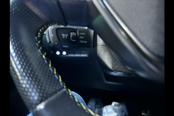 Peugeot 2008 1.2 PureTech GT 155PK Garantie Leder Camera Focal Elek Stoelen StoelVW Blindspot ACC Navi Clima Led Dab Rijklaar