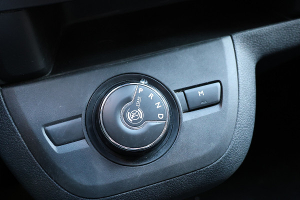 Opel Vivaro 2.0 DC 145 PK L2 AUT | Dubbel cabine | 6-Zitter | Navigatie | CarPlay | Trekhaak | DAB | Airco | Cruise control | F1 Flippers | Betimmering | Nieuwe APK | Dealer onderhouden | 6 maanden garantie