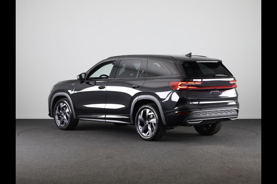 Škoda Kodiaq Sportline Business PHEV 1.5 TSI 204 pk 6 versn. DSG | Panoramadak | Trekhaak | Light & View | Elek. stoel | Adaptive Cruise | Blind Spot |