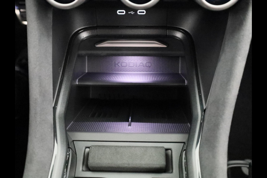 Škoda Kodiaq Sportline Business PHEV 1.5 TSI 204pk | Canton Sound | Panoramadak | Trekhaak | Light & View | Elek. stoelen | Adaptive Cruise | Blind Spot |