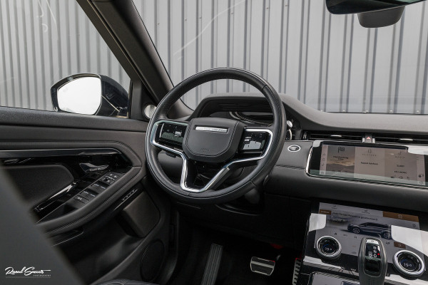 Land Rover Range Rover Evoque 1.5 P300e AWD R-Dynamic SE | Adaptieve cruise | Zwenkbare trekhaak | Premium audio | Apple carplay |