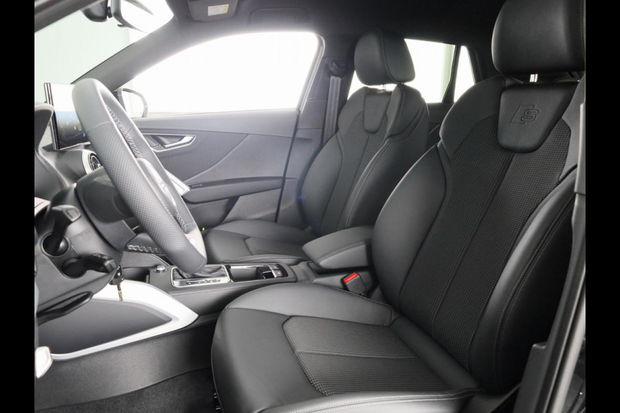 Audi Q2 35 TFSI S Edition | Optiek pakket zwart plus | Privacy glas | Stoelverwarming voorin | Audi Soundsysteem |