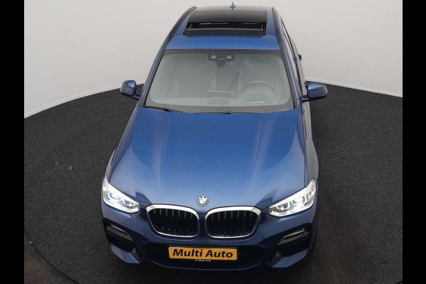 BMW X3 xDrive20i M Sport Shadow 184pk Dealer O.H | Trekhaak af Fabriek | Panodak | Adaptive Cruise | Sportstoelen Memory | Harman Kardon |  Head Up | 19"L.M | BLIS |