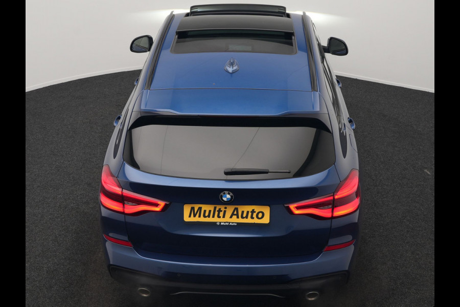 BMW X3 xDrive20i M Sport Shadow 184pk Dealer O.H | Trekhaak af Fabriek | Panodak | Adaptive Cruise | Sportstoelen Memory | Harman Kardon |  Head Up | 19"L.M | BLIS |