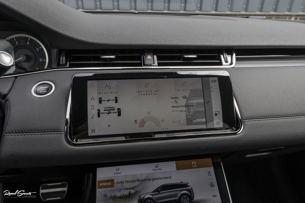 Land Rover Range Rover Evoque 1.5 P300e AWD R-Dynamic SE | Adaptieve cruise | Zwenkbare trekhaak | Premium audio | Apple carplay |