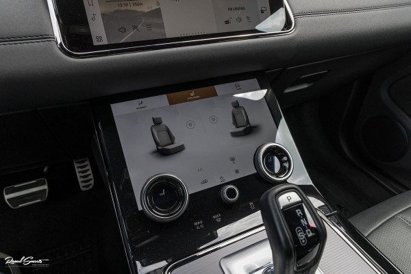 Land Rover Range Rover Evoque 1.5 P300e AWD R-Dynamic SE | Adaptieve cruise | Zwenkbare trekhaak | Premium audio | Apple carplay |