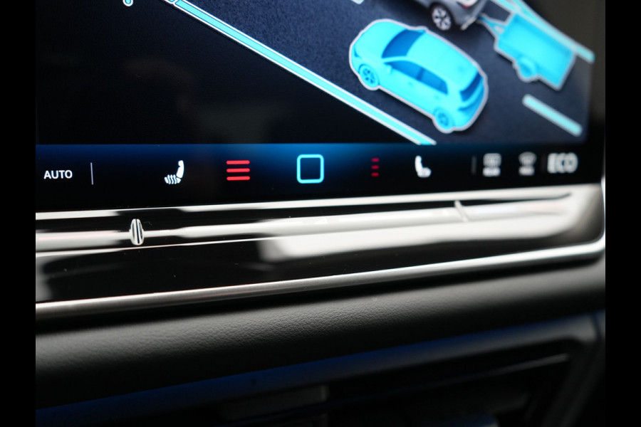 Volkswagen Tiguan 1.5 eHybrid PHEV Life Edition Plug In Hybrid 204pk Dealer O.H | Trekhaak af Fabriek | Adaptive Cruise | Parkassist | IQ Drive | Stuur & Stoelverwarming | Apple Carplay | Virtual | BLIS | Camera | Sfeerverlichting |