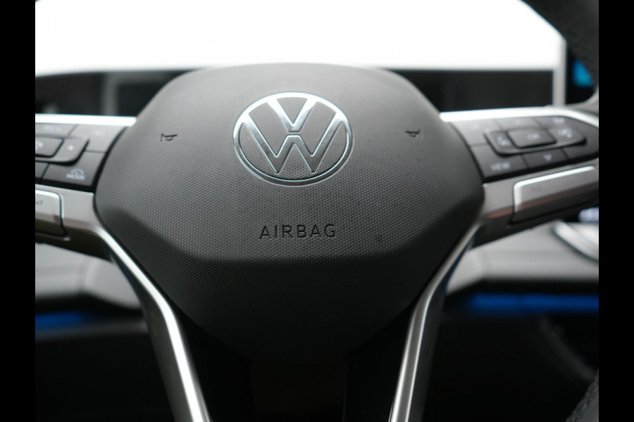 Volkswagen Tiguan 1.5 eHybrid PHEV Life Edition Plug In Hybrid 204pk Dealer O.H | Trekhaak af Fabriek | Adaptive Cruise | Parkassist | IQ Drive | Stuur & Stoelverwarming | Apple Carplay | Virtual | BLIS | Camera | Sfeerverlichting |