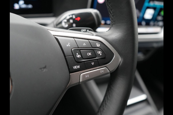 Volkswagen Tiguan 1.5 eHybrid PHEV Life Edition Plug In Hybrid 204pk Dealer O.H | Trekhaak af Fabriek | Adaptive Cruise | Parkassist | IQ Drive | Stuur & Stoelverwarming | Apple Carplay | Virtual | BLIS | Camera | Sfeerverlichting |