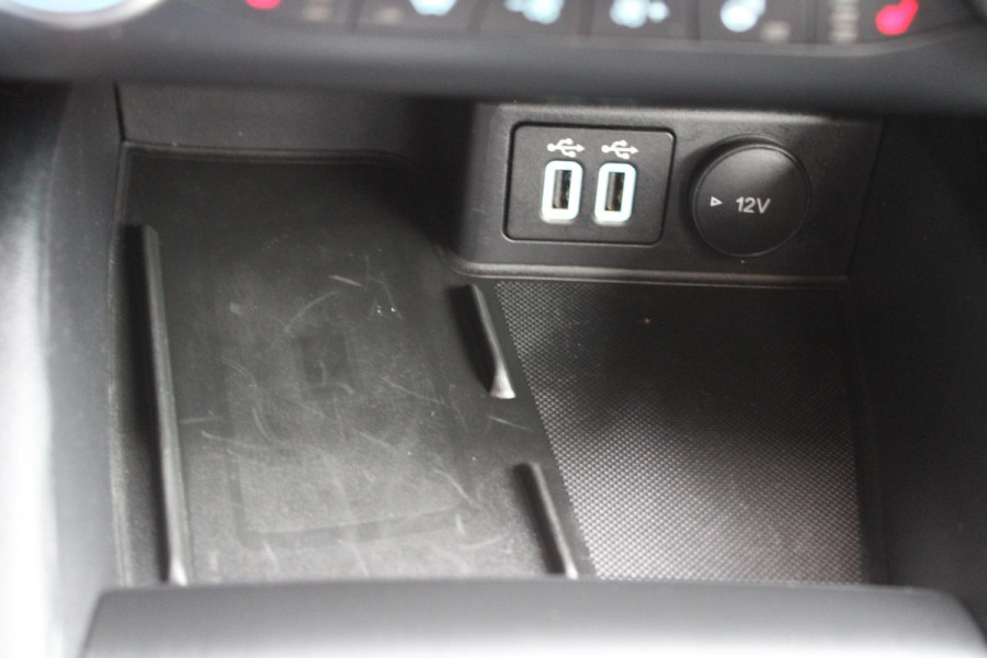 Ford Kuga 2.5 PHEV Titanium X | Panoramadak | Adaptive cruise control | Winter Pack | Half leder | Bang&Olufsen