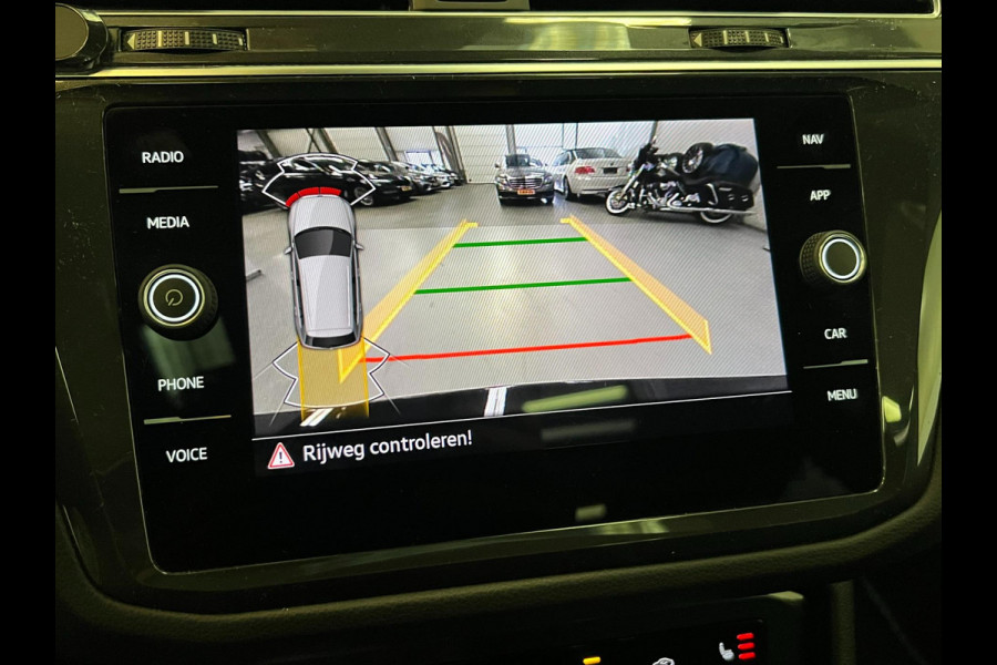 Volkswagen Tiguan 1.5 TSI R-Line / Pano / BTW / Memory / Trekhaak