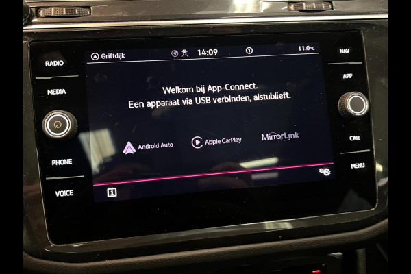 Volkswagen Tiguan 1.5 TSI R-Line / Pano / BTW / Memory / Trekhaak