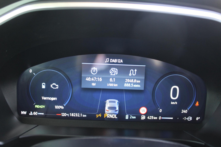 Ford Kuga 2.5 PHEV Titanium 243pk | Driver Assistance Pack | Trekhaak Afneembaar | 2.100kg Trekgewicht | Michelin Cross Climate banden