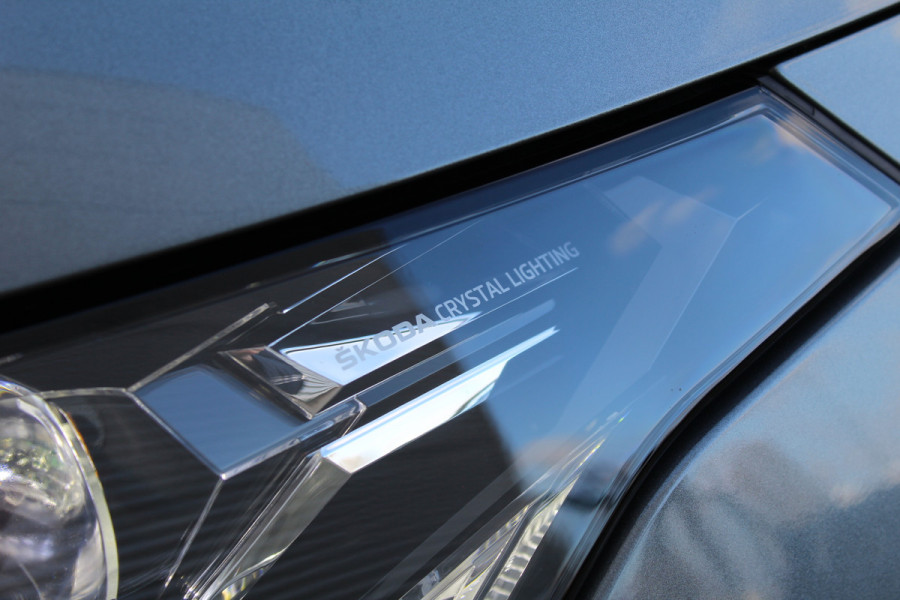 Škoda ENYAQ Coupé iV 80 RS | BTW-Auto | Panoramadak | Trekhaak | BLIS | Stoelverwarming