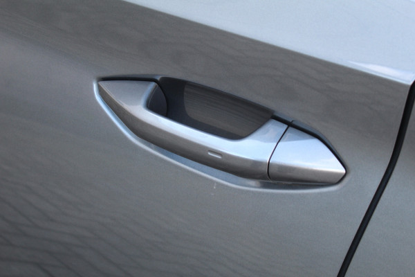 Škoda ENYAQ Coupé iV 80 RS | BTW-Auto | Panoramadak | Trekhaak | BLIS | Stoelverwarming