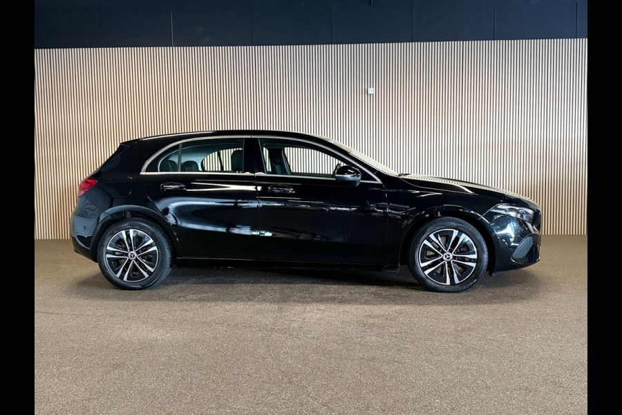 Mercedes-Benz A-Klasse 250e Hybrid Progressive Advanced Face Lift-WIDESCREEN-CAMERA-NAVI-APPLE-COMPLEET