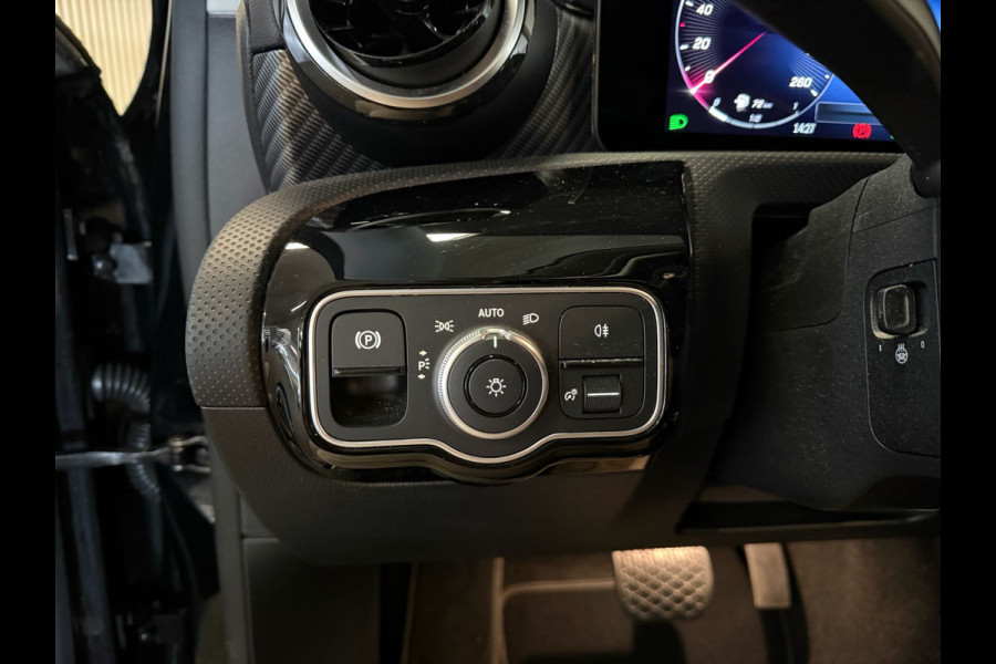 Mercedes-Benz A-Klasse 250e Hybrid Progressive Advanced Face Lift-WIDESCREEN-CAMERA-NAVI-APPLE-COMPLEET