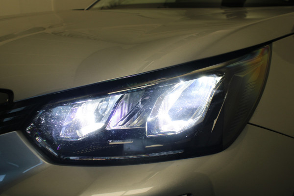 Peugeot 2008 1.2 PureTech Blue Lease Active |Navi|