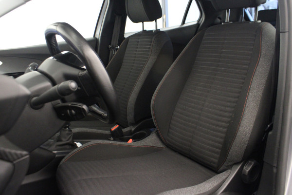 Peugeot 2008 1.2 PureTech Blue Lease Active |Navi|