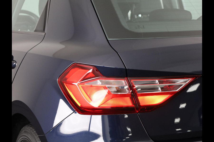 Audi A1 Sportback 25 TFSI 95PK | Navigatie via app | Lichtmetalen velgen | Metallic lak |