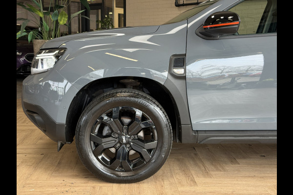 Dacia Duster 1.3 TCe 150 Extreme | Navi | 17" | Blindspot | 360 | Stoelverwarming | Cruise control | 100% Dealer onderhouden!