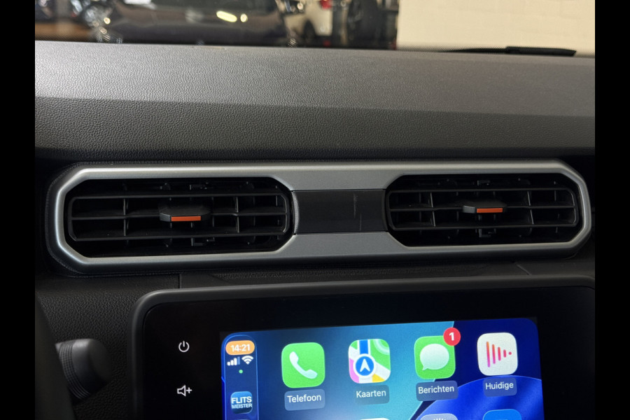 Dacia Duster 1.3 TCe 150 Extreme | Navi | 17" | Blindspot | 360 | Stoelverwarming | Cruise control | 100% Dealer onderhouden!