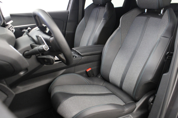 Peugeot 3008 1.2 PureTech Allure Pack Business |Stoelverwarming|Camera|Navi|