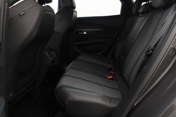 Peugeot 3008 1.2 PureTech Allure Pack Business |Stoelverwarming|Camera|Navi|