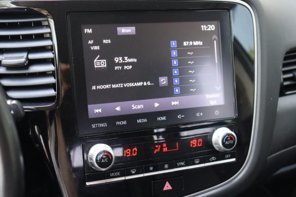 Mitsubishi Outlander 2.4 PHEV Pure+ org. NL-auto trekhaak camera stoelverw.