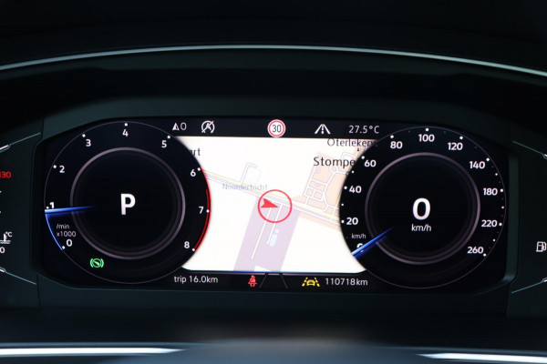 Volkswagen Tiguan 1.5 TSI ACT Highline Business R-Line org.NL schuifdak camera el.klep stoelverw.