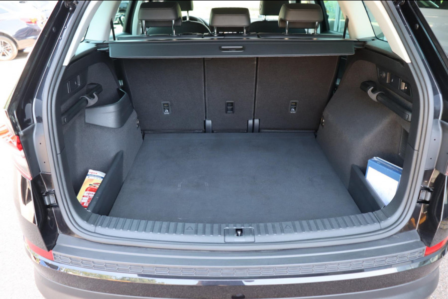 Škoda Kodiaq 1.5 TSI Business Ed.Plus org.NL el.trekhaak h.leer+el+mem+vw digitaal dashboard camera's el.klep