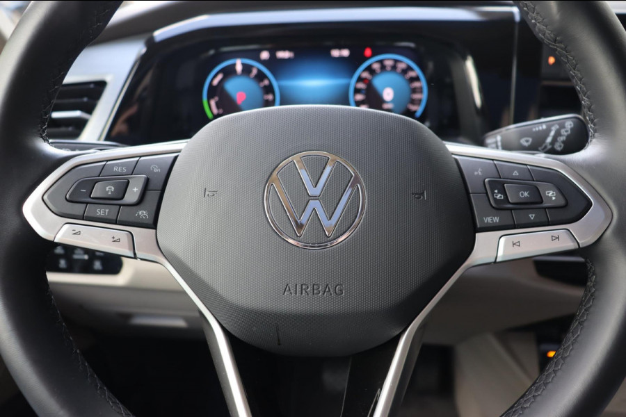 Volkswagen Multivan 1.4 eHybrid L2H1 Style 7-persoons org.NL panoramadak el.trekhaak camera's