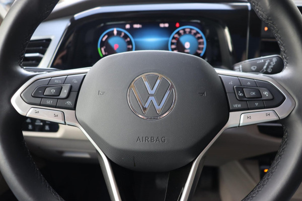 Volkswagen Multivan 1.4 eHybrid L2H1 Style 7-persoons org.NL panoramadak el.trekhaak camera's